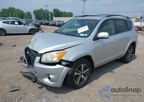 2009 Toyota Rav4 Limited V6 from USA, damaged, VIN JTMBK31V09D000438